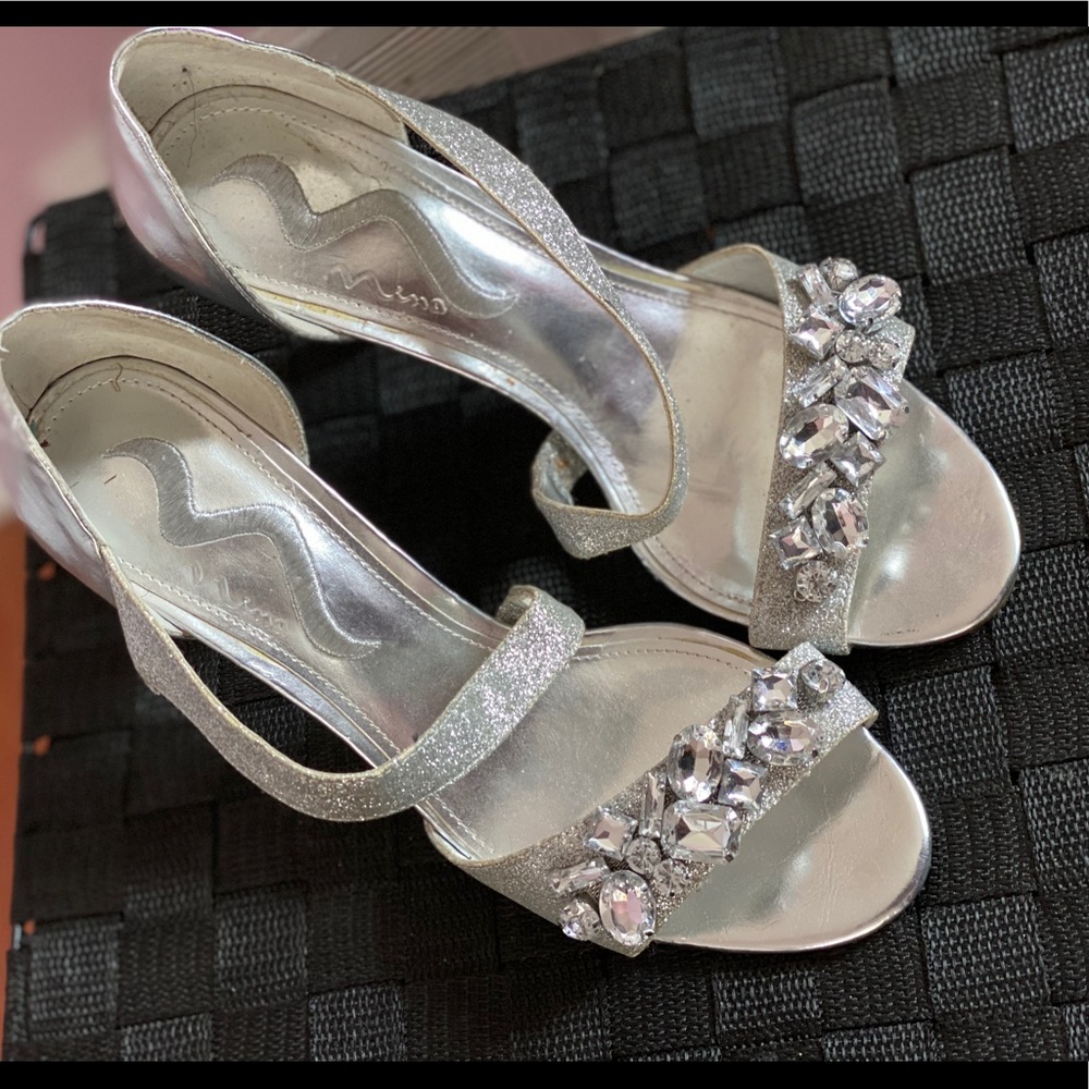 Women’s silver heels